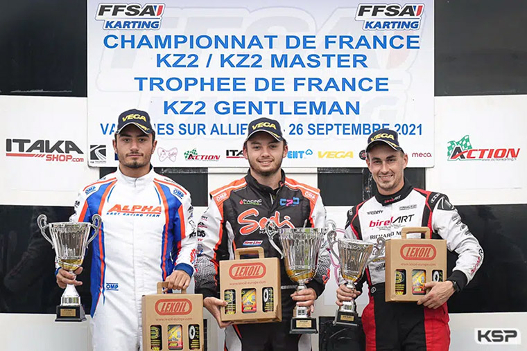 podiumlexoil.jpg