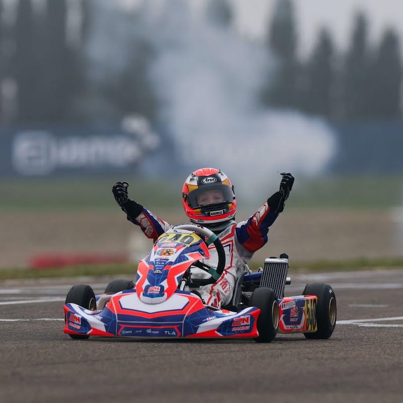 Nuvolini%20vainqueur%20kart.jpg