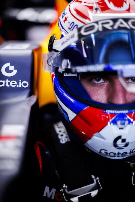 RedBull-Harnais-Sparco